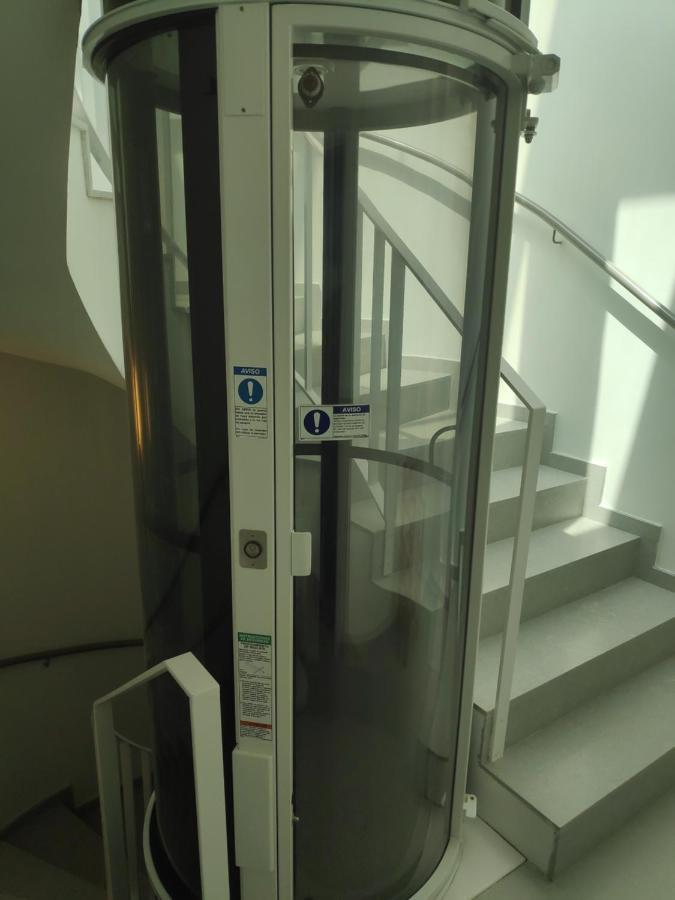 Apartment Close To The Beach With Free Parking บาดาโลนา ภายนอก รูปภาพ