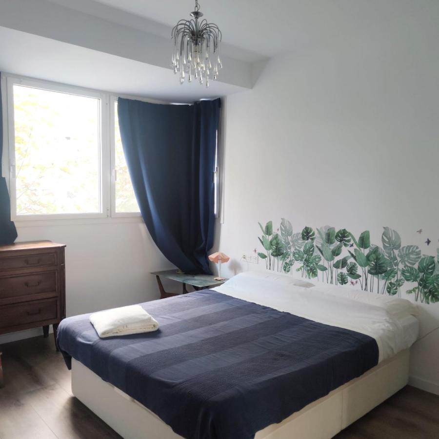 Apartment Close To The Beach With Free Parking บาดาโลนา ภายนอก รูปภาพ