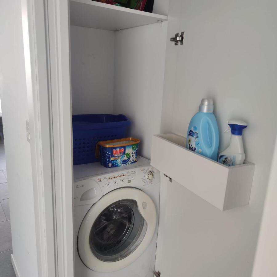Apartment Close To The Beach With Free Parking บาดาโลนา ภายนอก รูปภาพ